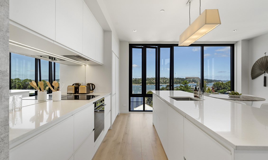 Unit 503-Ovation Apt-27-Low res.jpg