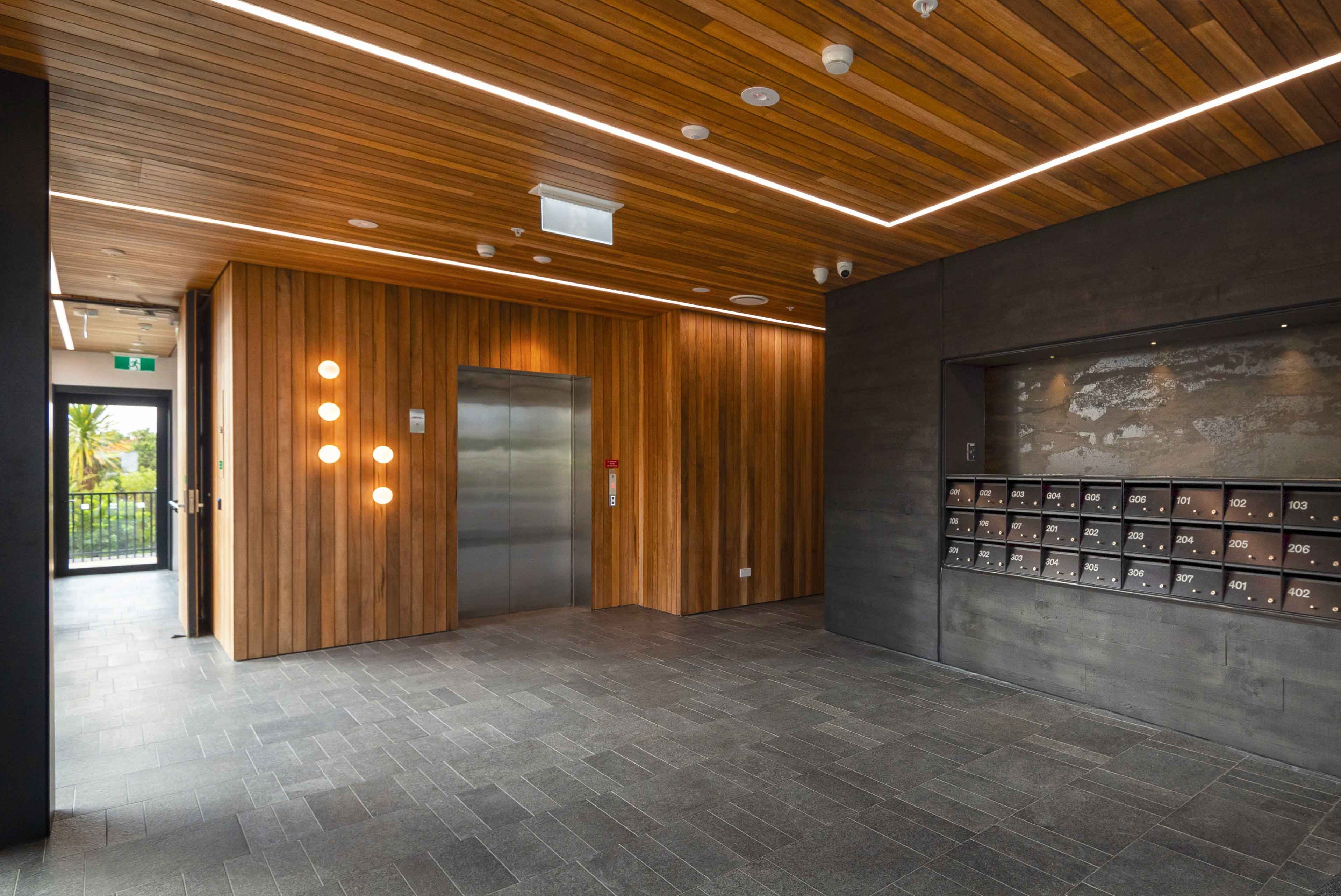 Jimmy's Point APT 20 (For Web)